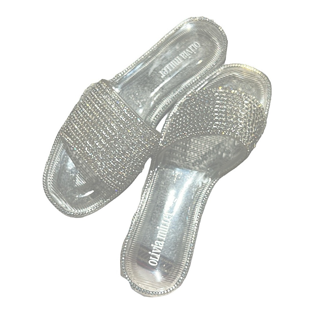 Olivia Miller Women’s Fashion Ladies Jelly Sandals Size 6.